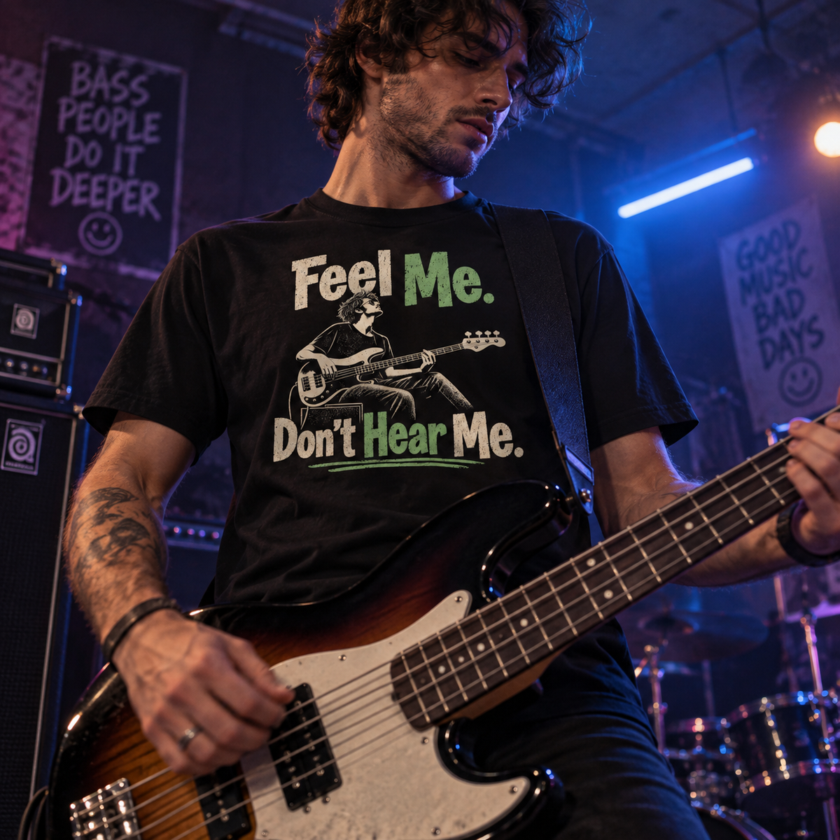 T-shirt « Feel Me Don't Hear Me »
